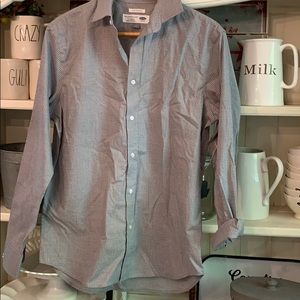 Slim fit medium shirt
